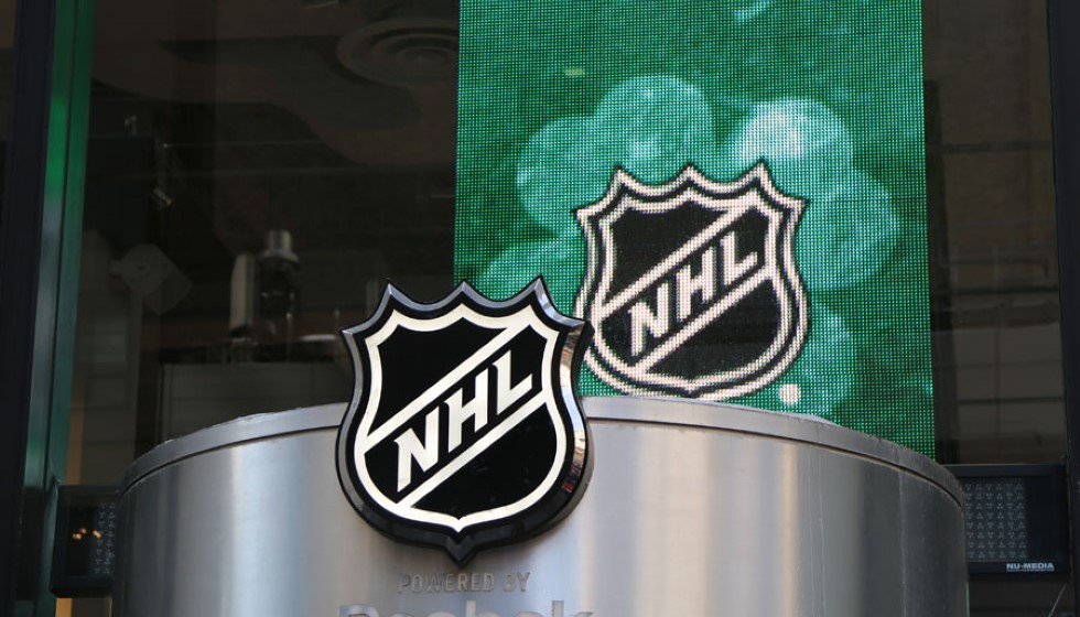 NHL Teams Navigate Injuries and Momentum in 2023 Season